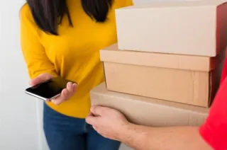 Importaciones para personas físicas: qué se puede traer al país y cómo hacerlo correctamentew Blog Post