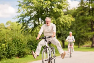 Aging Feet: What Changes to Expect—and How to Keep Mobility Strong