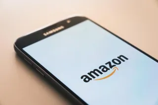 Does Amazon Pay Weekly? Amazon's Payment Policy in Detail