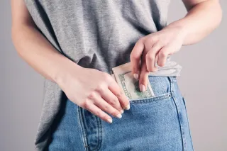 Amazon FBA Fees: All You Need to Know to Maximize Profits