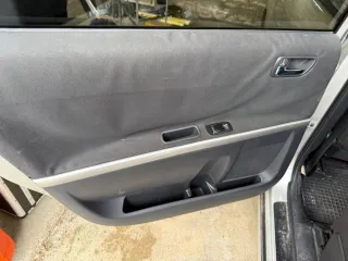 Detailing automobile à Poitiers : comment Clean Auto Wash redonne vie à votre véhicule ?