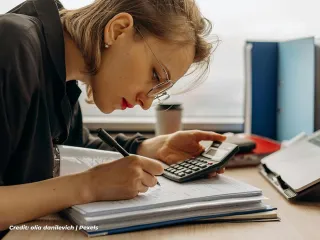 The Real Cost of DIY Bookkeeping (It’s More Than Just Your Time)