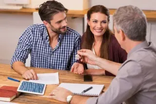 What are AU  tradeline and how does it works
