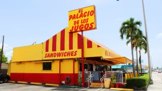 Palacio de los Jugos: A Flavorful Dive into Miami’s Cuban Heart