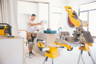 Custom Kitchen Cabinets
