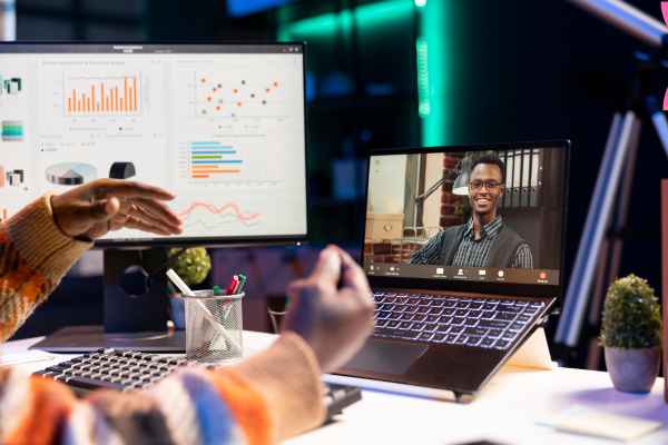 Virtual CFO vs Full-Time CFO: Which Saves More Money in 2026? Real Cost Breakdown