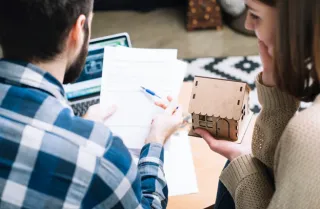 Understanding the Mortgage Pre-Approval Process in Ontario: Why Working with a Pro Matters