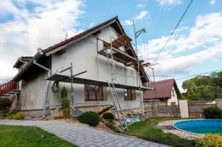 What Are the First Things You Should Fix Up in a New House? A Smart Guide to Prioritizing Repairs and Renovations