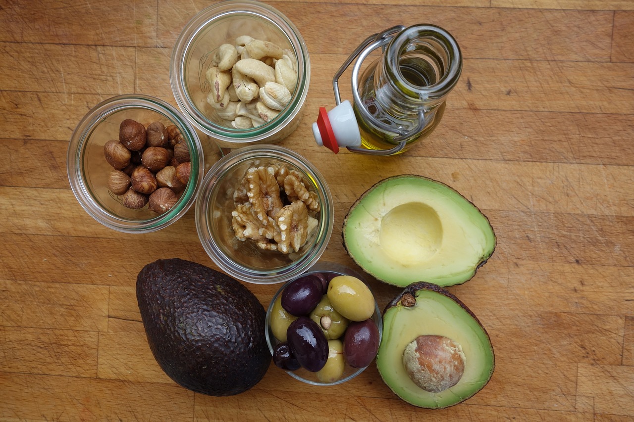 The Ultimate Guide to Healthy Fats