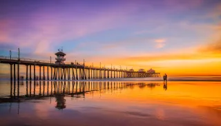 🌊 Huntington Beach Pier: Surf, Sunsets & SoCal Vibes You Can’t Miss