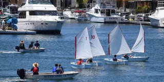 ⛵ Catch the Breeze at Huntington Harbour Sailing Center!