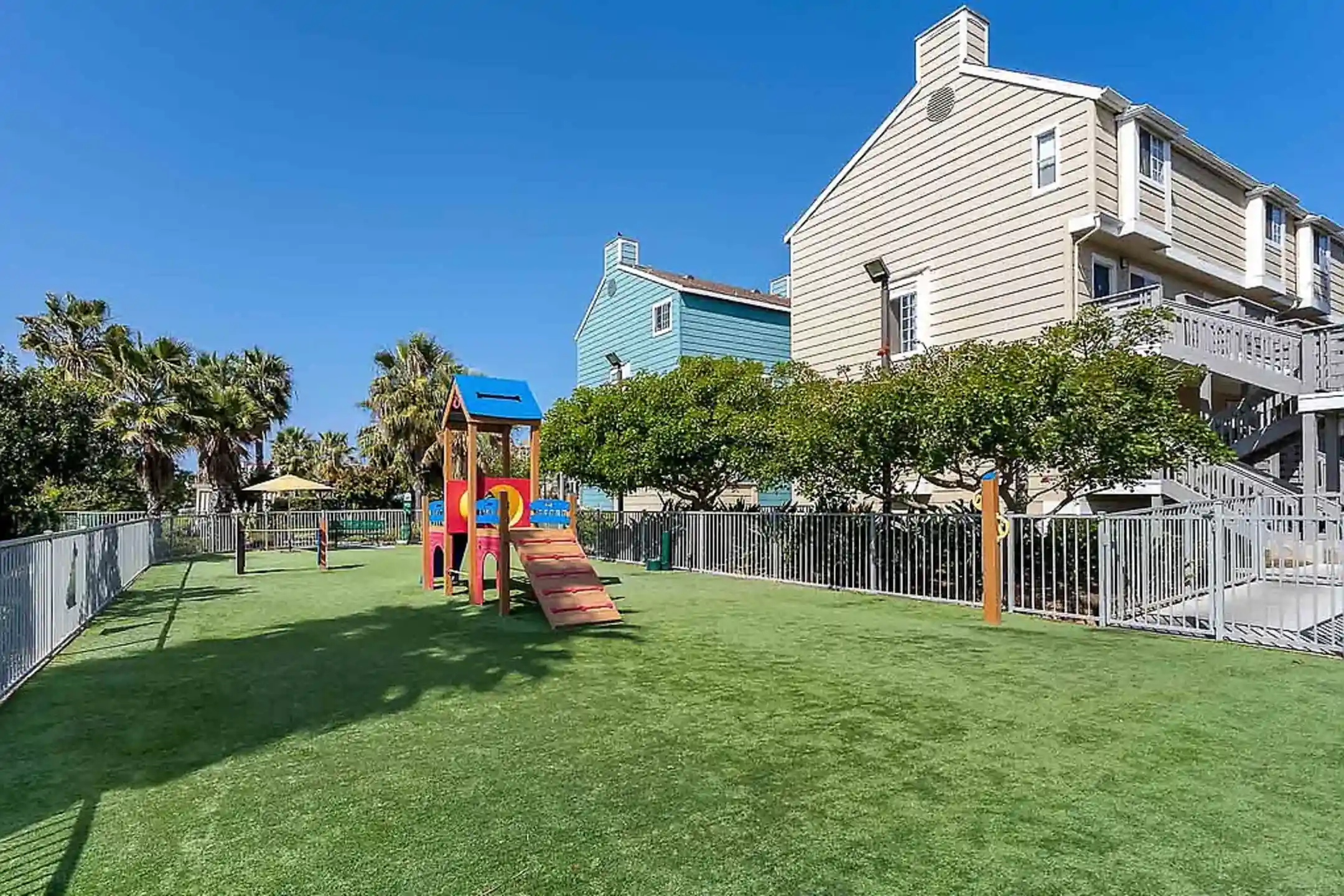 🌿 Growing Joy and Community Spirit at Harbour View Elementary Garden Park in Huntington Beach
