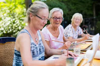 The Benefits of Creative Expression for Seniors: Unleashing Your Inner Artist