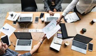 Why Branding Your Social Images Makes you Stand out From Your Competition