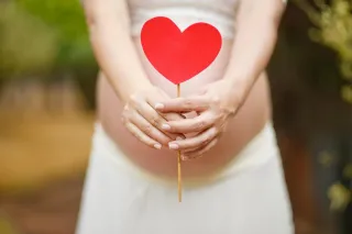 Can a Family Member Be Your Surrogate? What to Know Before You Say Yesr