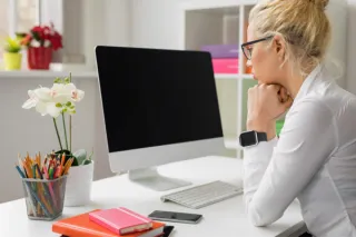 How to Choose the Perfect Client Management System for Your Virtual Bookkeeping Business