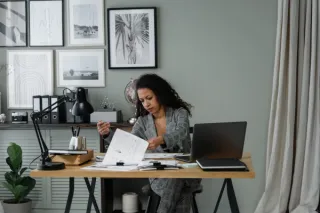 How Many Hats Are You Wearing in Your Business: Becoming a Bookkeeper CEO™️