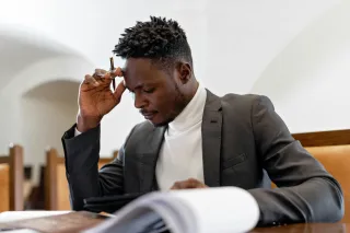 The Strategic Imperative: Proactive Contract Management for Small Businesses
