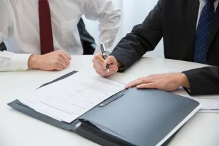Supercharge Your SMB: The Indispensable Power of AI-Powered Contract Management