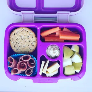 School lunchbox packing ideas and tips with product recommendations - part 1