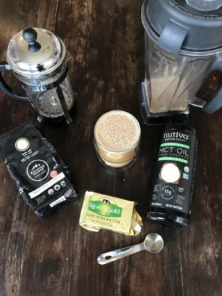 What is Keto Butter Coffee (aka Bulletproof Coffee)? and How to Make It!
