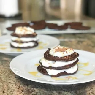 No Flour, No Sugar! Healthy Chocolate Blender Pancakes {gluten-free, dairy-free}