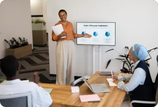 The #1 Confidence Roadblock Corporate Leaders Face When Transitioning to Entrepreneurship (And How to Overcome It)