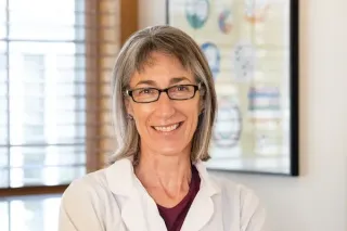 Episode 21 – Understanding Perimenopause, Part 3.  Traditional Chinese Medicine and the Five Pillars of Health