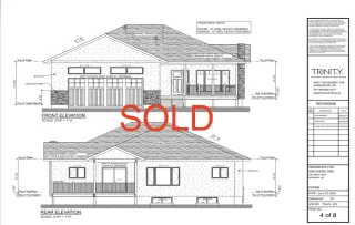 832 Weir Crescent