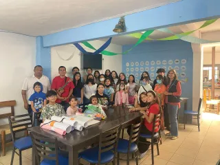 Una Visita Inolvidable: Parroquia San José Llena de Alegría a Niñas y Niños en CANICA