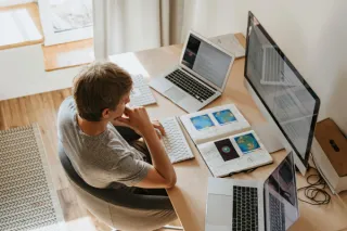Organic vs Paid Social Media: Which Is Right for Your Brand?