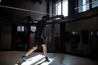 The Hidden Benefits of Shadowboxing: Mastering Movement, Timing, and Focus