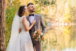 What’s the Difference Between Fine Art, Traditional, and Documentary Wedding Photography?