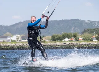 5 Reasons to Kitesurf in Esposende, Portugal