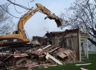 Choosing the Best Demolition Company near Terre Haute in Vigo County: What to Look For