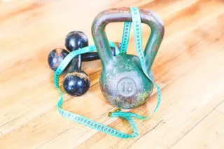How Strength Training Helps You Lose Weight: Debunking Misconceptions and Unlocking Benefits
