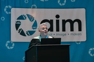 Kim presenting at Animal Image Makers 2019