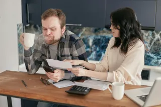 Why Staying Busy Is Hurting Your Ability To Pay Your Bills