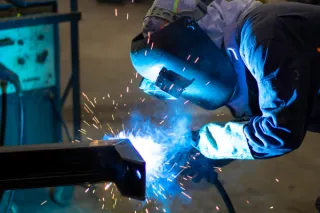 How to Choose the Best Steel Fabrication Service Near You – Complete Guide to Finding Quality and Local Expertise