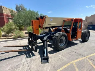2007 JLG G12-55A