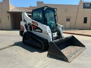 2021 Bobcat T595 Enclosed Skid Steer Low Hour