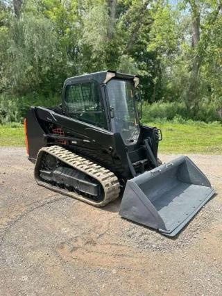 2019 Bobcat T550 Skid Steer Enclosed