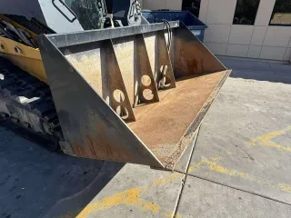 Skid Steer Chip Box Bucket Hydraulic