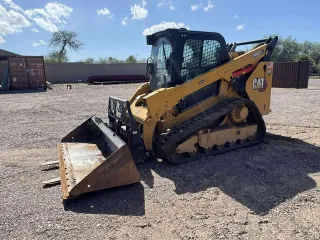 2021 CAT 299D3 XE Skid Steer High Flow with Breaker Attachments