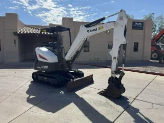 2019 Bobcat E32 Long Arm Mini Excavator Low Hours