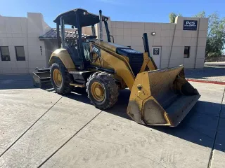 2016 CAT 415F2 Skip Loader 4WD 4/1 Front Bucket