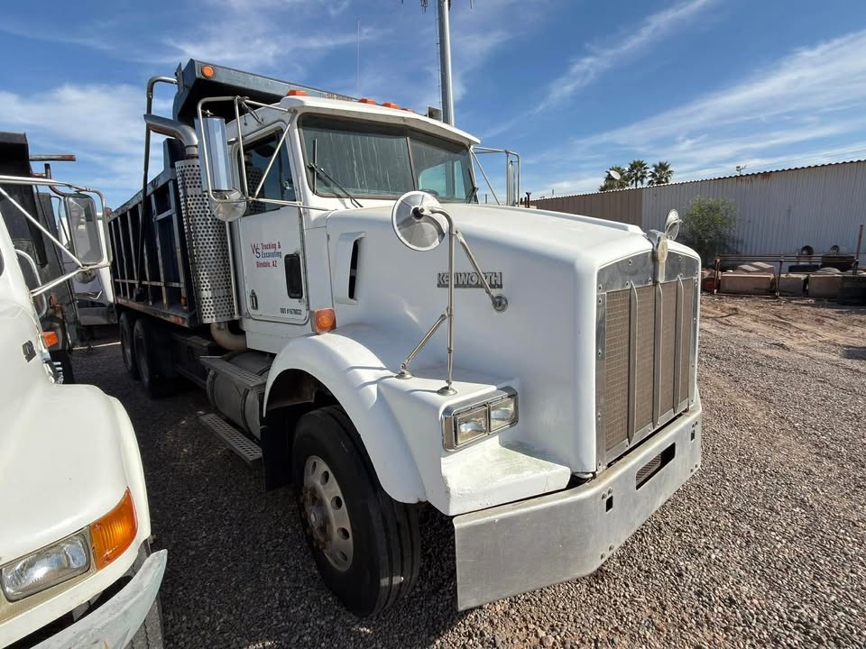 1994 Kenworth T800 10 Wheel Dump Truck