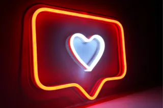 7 Strategies for Estheticians to Stand Out on Instagram