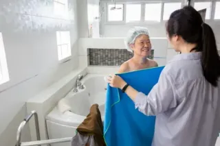 Health Benefits of Moving Into a Personal Care Home
