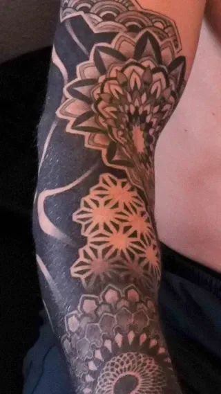 The Weight of the Line